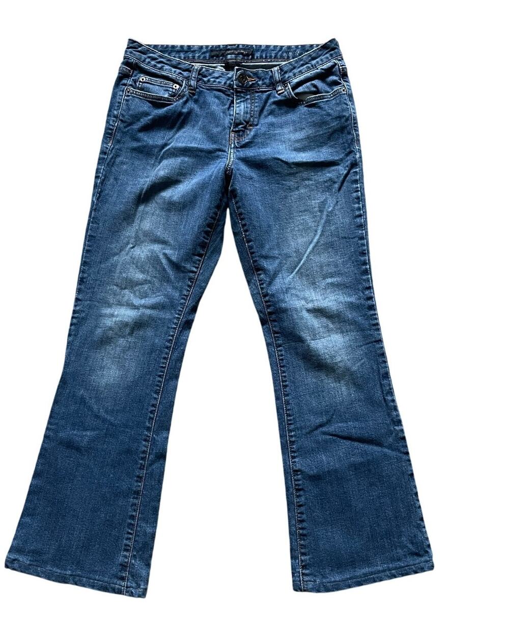 Calvin Klein Women Flare Jeans size 8 Classic Medium Wash Retro Sustainable Fair